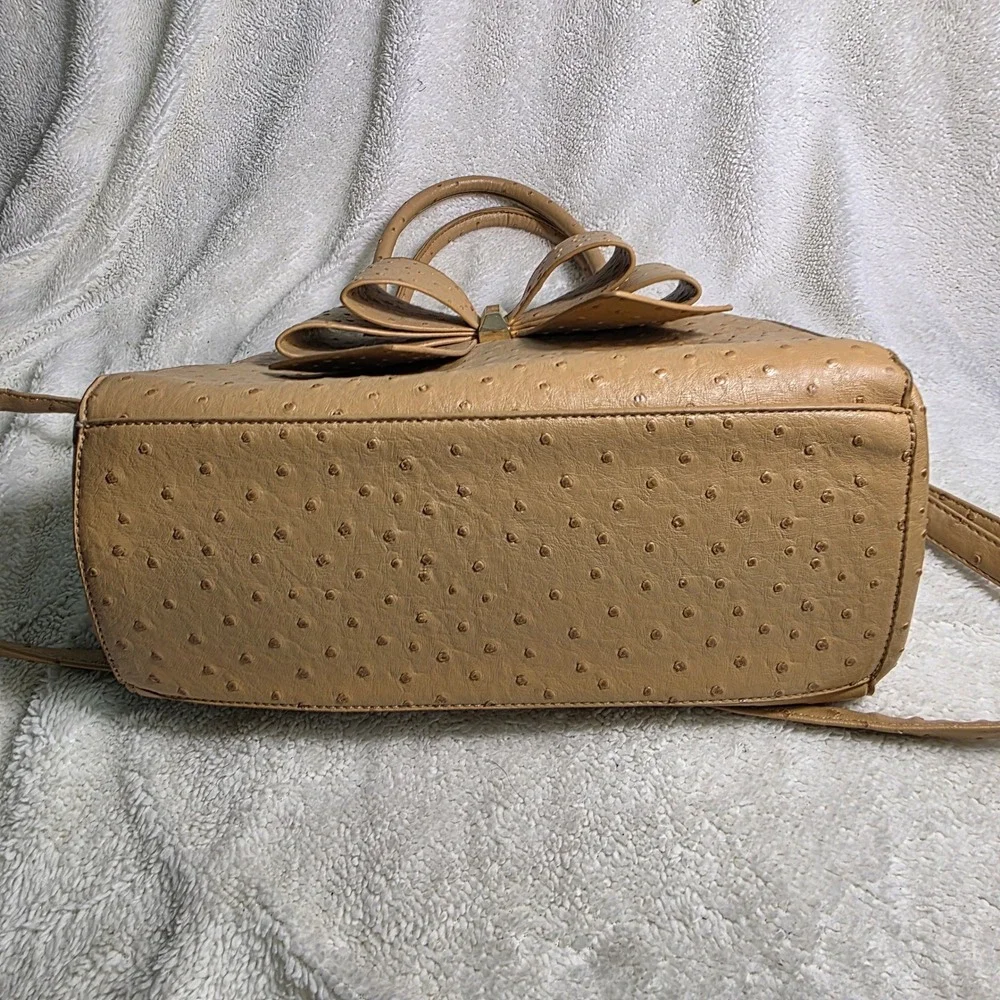 Grossi Satchel Tan Ostrich Embossed Bow Crossbody Handbag Medium Excellent
